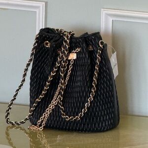 Elegant Aldo Natalya Black Bucket Bag